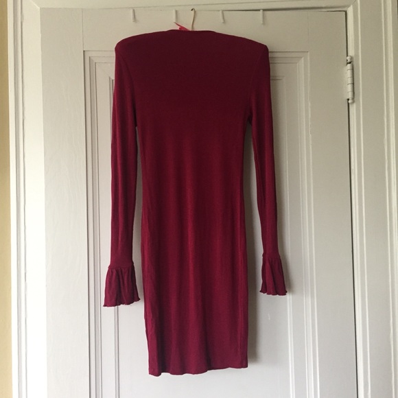 ASOS raspberry body-con dress with flare sleeves - Picture 6 of 8